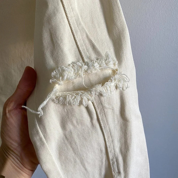 NWT BUFFALO David  Bitton Cream Cotton Nicci Distressed Ripped Denim Jacket XS - Picture 11 of 14